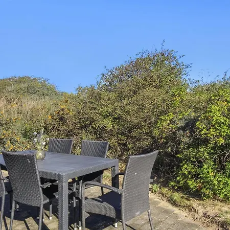 Lothen - 500m From The Sea By Interhome *