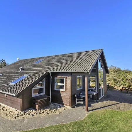 Lothen - 500m From The Sea By Interhome Feriehus